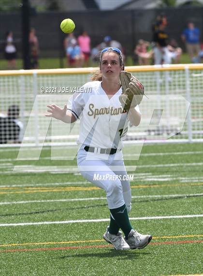 Thumbnail 1 in Williamsville North vs. Victor photogallery.