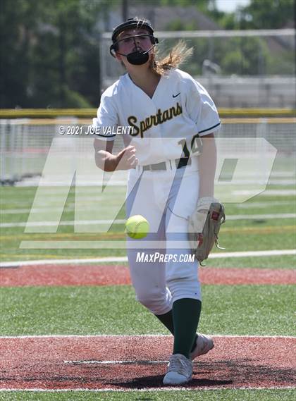 Thumbnail 2 in Williamsville North vs. Victor photogallery.