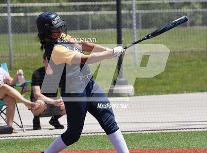 Thumbnail 3 in Williamsville North vs. Victor photogallery.