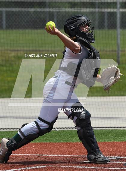 Thumbnail 2 in Williamsville North vs. Victor photogallery.