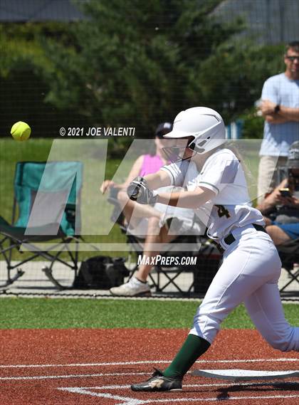 Thumbnail 3 in Williamsville North vs. Victor photogallery.