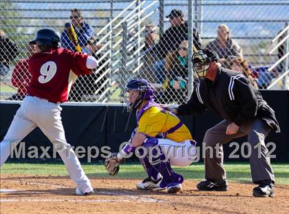 Thumbnail 2 in Alemany @ Valencia photogallery.