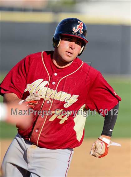Thumbnail 3 in Alemany @ Valencia photogallery.