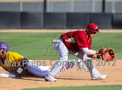 Thumbnail 2 in Alemany @ Valencia photogallery.