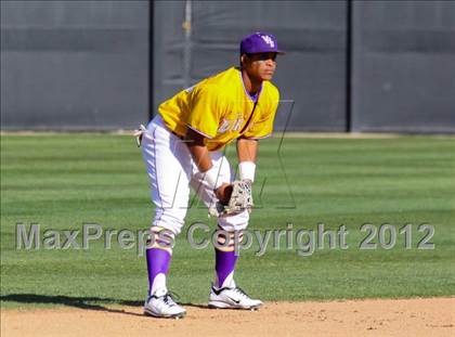 Thumbnail 2 in Alemany @ Valencia photogallery.