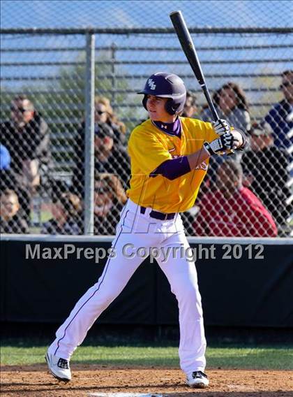 Thumbnail 3 in Alemany @ Valencia photogallery.