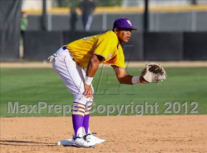 Thumbnail 3 in Alemany @ Valencia photogallery.
