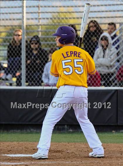 Thumbnail 1 in Alemany @ Valencia photogallery.