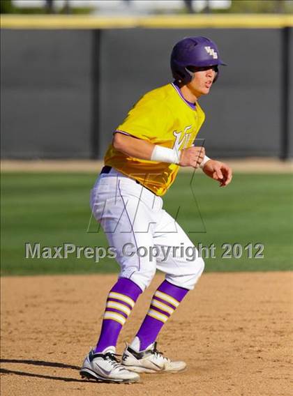 Thumbnail 2 in Alemany @ Valencia photogallery.