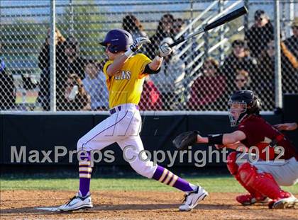 Thumbnail 1 in Alemany @ Valencia photogallery.