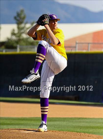 Thumbnail 3 in Alemany @ Valencia photogallery.