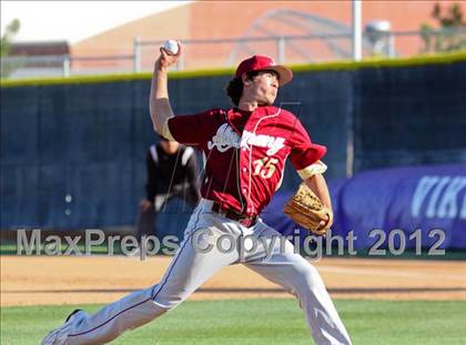 Thumbnail 2 in Alemany @ Valencia photogallery.