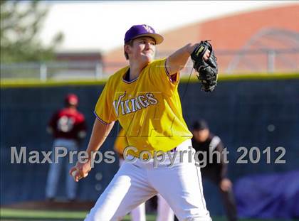 Thumbnail 2 in Alemany @ Valencia photogallery.