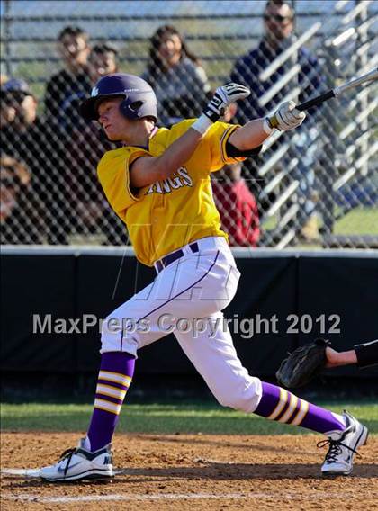 Thumbnail 1 in Alemany @ Valencia photogallery.