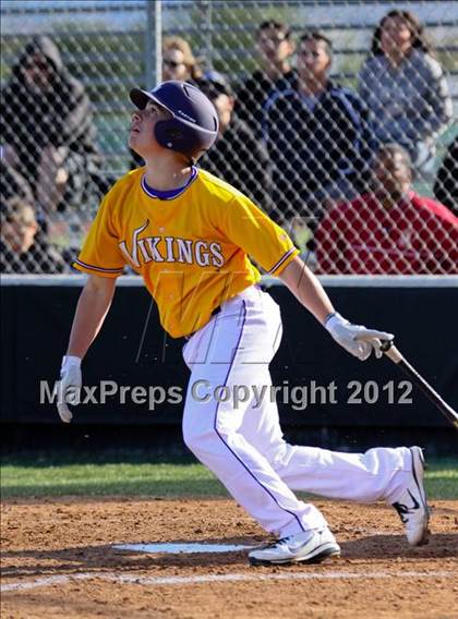 Thumbnail 2 in Alemany @ Valencia photogallery.