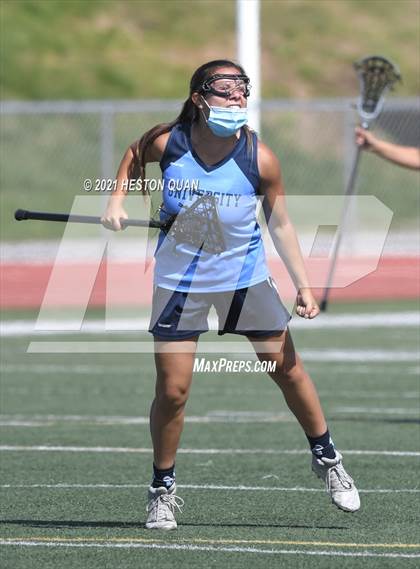 Thumbnail 3 in Mater Dei @ University (CIF-SS D1 Playoffs) photogallery.