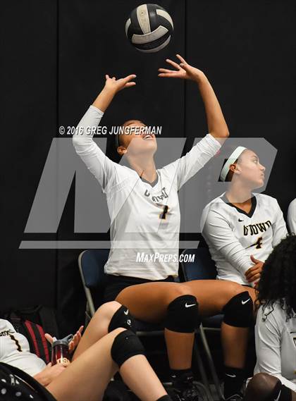 Thumbnail 3 in Bishop O'Dowd vs. Mills photogallery.