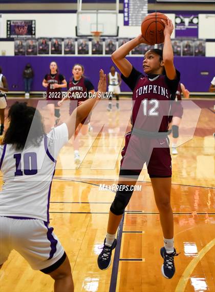 Thumbnail 3 in Morton Ranch vs Tompkins photogallery.