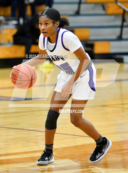 Thumbnail 2 in Morton Ranch vs Tompkins photogallery.