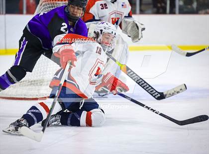 Thumbnail 3 in Wall Township vs Rumson-Fair Haven photogallery.