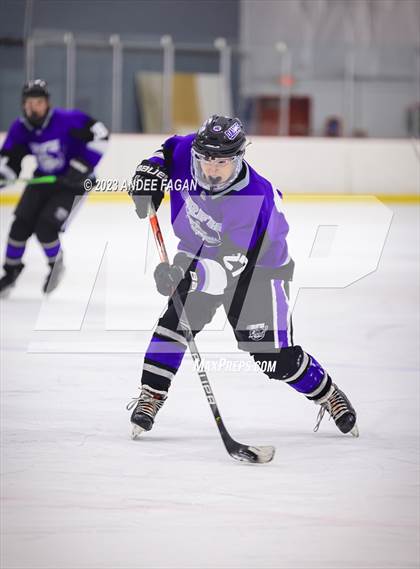 Thumbnail 2 in Wall Township vs Rumson-Fair Haven photogallery.