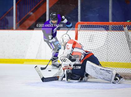 Thumbnail 2 in Wall Township vs Rumson-Fair Haven photogallery.