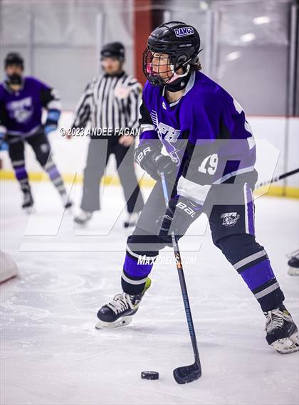 Thumbnail 3 in Wall Township vs Rumson-Fair Haven photogallery.