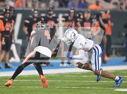 Thumbnail 2 in Catholic-B.R. vs. Jesuit (LHSAA Division I Final) photogallery.