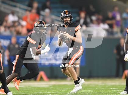 Thumbnail 1 in Catholic-B.R. vs. Jesuit (LHSAA Division I Final) photogallery.