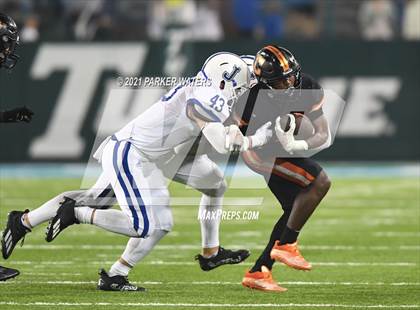 Thumbnail 2 in Catholic-B.R. vs. Jesuit (LHSAA Division I Final) photogallery.