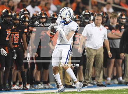 Thumbnail 2 in Catholic-B.R. vs. Jesuit (LHSAA Division I Final) photogallery.