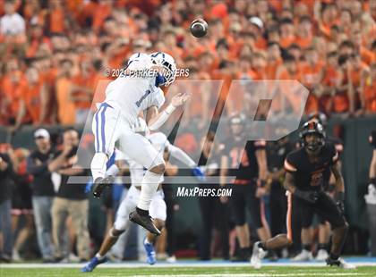 Thumbnail 3 in Catholic-B.R. vs. Jesuit (LHSAA Division I Final) photogallery.