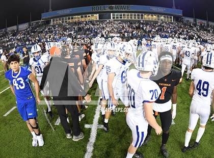 Thumbnail 2 in Catholic-B.R. vs. Jesuit (LHSAA Division I Final) photogallery.