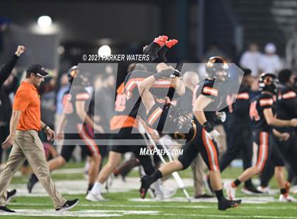 Thumbnail 3 in Catholic-B.R. vs. Jesuit (LHSAA Division I Final) photogallery.