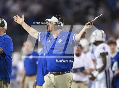 Thumbnail 3 in Catholic-B.R. vs. Jesuit (LHSAA Division I Final) photogallery.
