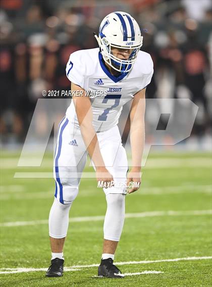Thumbnail 2 in Catholic-B.R. vs. Jesuit (LHSAA Division I Final) photogallery.