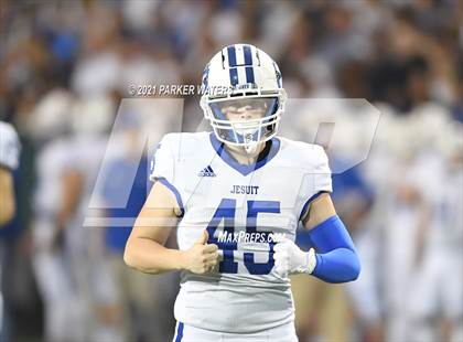 Thumbnail 2 in Catholic-B.R. vs. Jesuit (LHSAA Division I Final) photogallery.