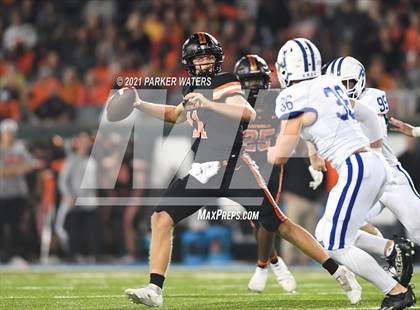 Thumbnail 2 in Catholic-B.R. vs. Jesuit (LHSAA Division I Final) photogallery.