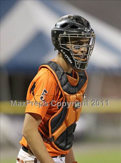 Thumbnail 2 in Notre Dame vs. Webber (Section 5 Class DD Final) photogallery.