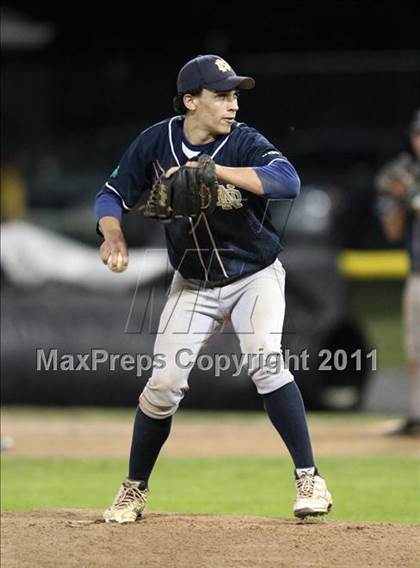 Thumbnail 1 in Notre Dame vs. Webber (Section 5 Class DD Final) photogallery.