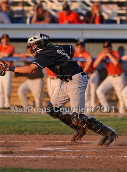 Thumbnail 1 in Notre Dame vs. Webber (Section 5 Class DD Final) photogallery.