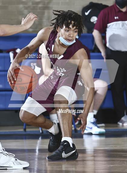 Thumbnail 2 in Fordham Prep vs St. Peter's (CHSAA Spring Tournament) photogallery.