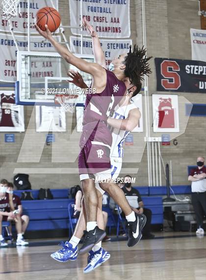 Thumbnail 1 in Fordham Prep vs St. Peter's (CHSAA Spring Tournament) photogallery.