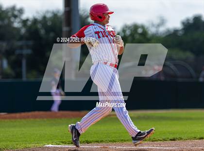 Thumbnail 1 in Seven Lakes @ Katy photogallery.
