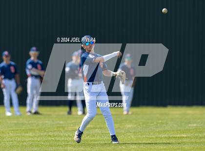 Thumbnail 3 in Seven Lakes @ Katy photogallery.