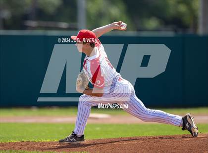 Thumbnail 3 in Seven Lakes @ Katy photogallery.