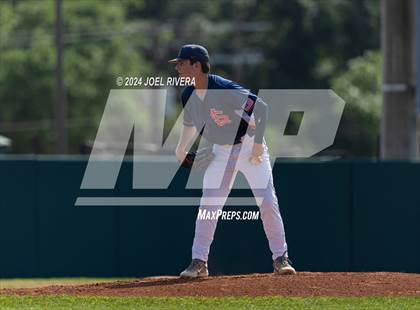 Thumbnail 3 in Seven Lakes @ Katy photogallery.
