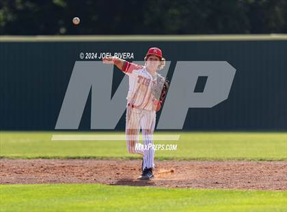 Thumbnail 3 in Seven Lakes @ Katy photogallery.