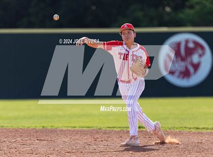 Thumbnail 1 in Seven Lakes @ Katy photogallery.