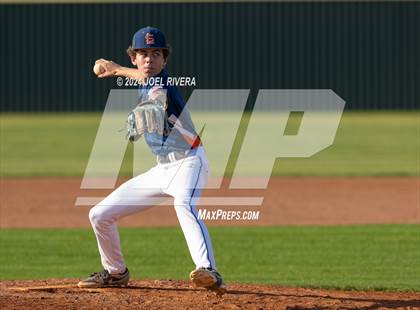 Thumbnail 3 in Seven Lakes @ Katy photogallery.